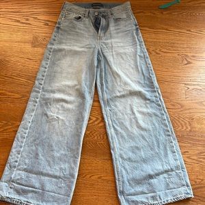 Aeropostale high rise super wide-leg jeans, size 6, light blue denim